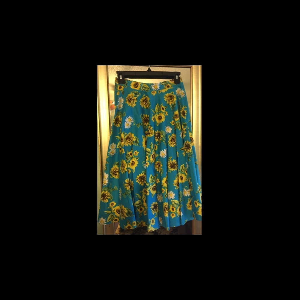 Hell Bunny Vixen **Sunflower Vintage Skirt
